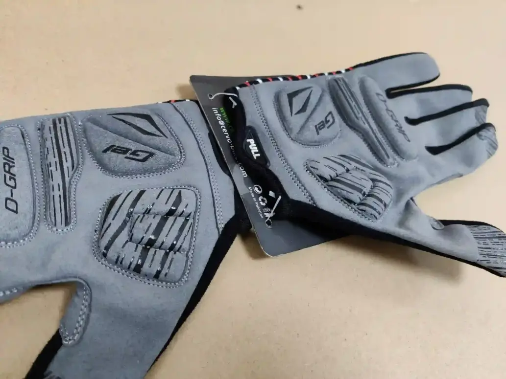 כפפות רכיבה לגבר צבע שחור CERVO XS