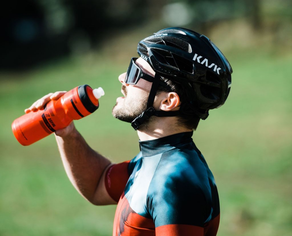 בקבוק שתייה בצבע אדום 650 סמ"ק ZEFAL SENSE PRO