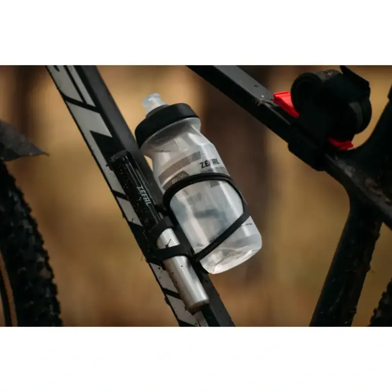 בקבוק שתייה בצבע שקוף 650 סמ"ק ZEFAL SENSE PRO