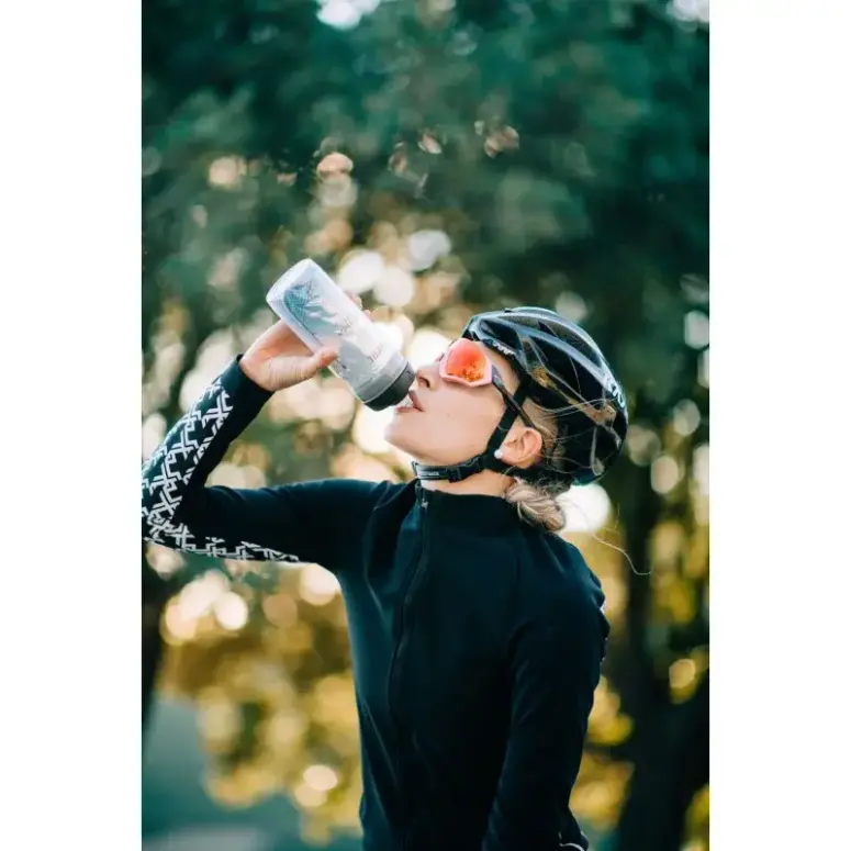 בקבוק מבודד כסף/שחור  ZEFAL ARCTICA PRO 550ML