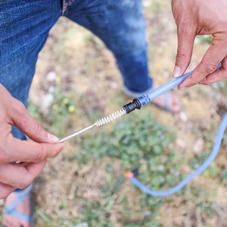 מברשת ניקוי לצינורית השתייה