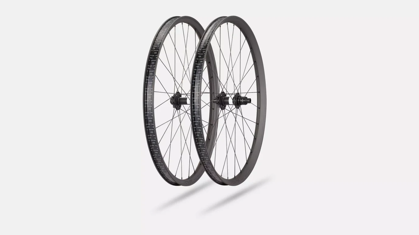 TRAVERSE HD 350 DEG 6B 27.5 REAR 32H SATIN CARBON/SATIN BLK