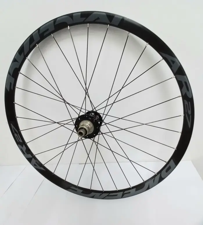 גלגל אחורי Race Face ar 27 novatec 32H-148-12-XD 27.5