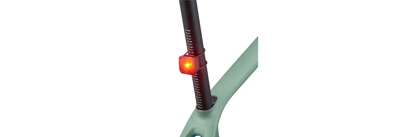 נצנץ אדום 20 לומנס SPECIALIZED FLASHBACK TAILLIGHT