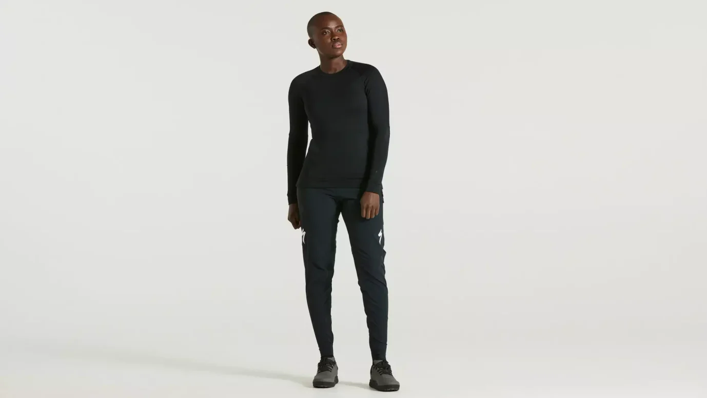 מכנסיים TRAIL PANT BLK 36