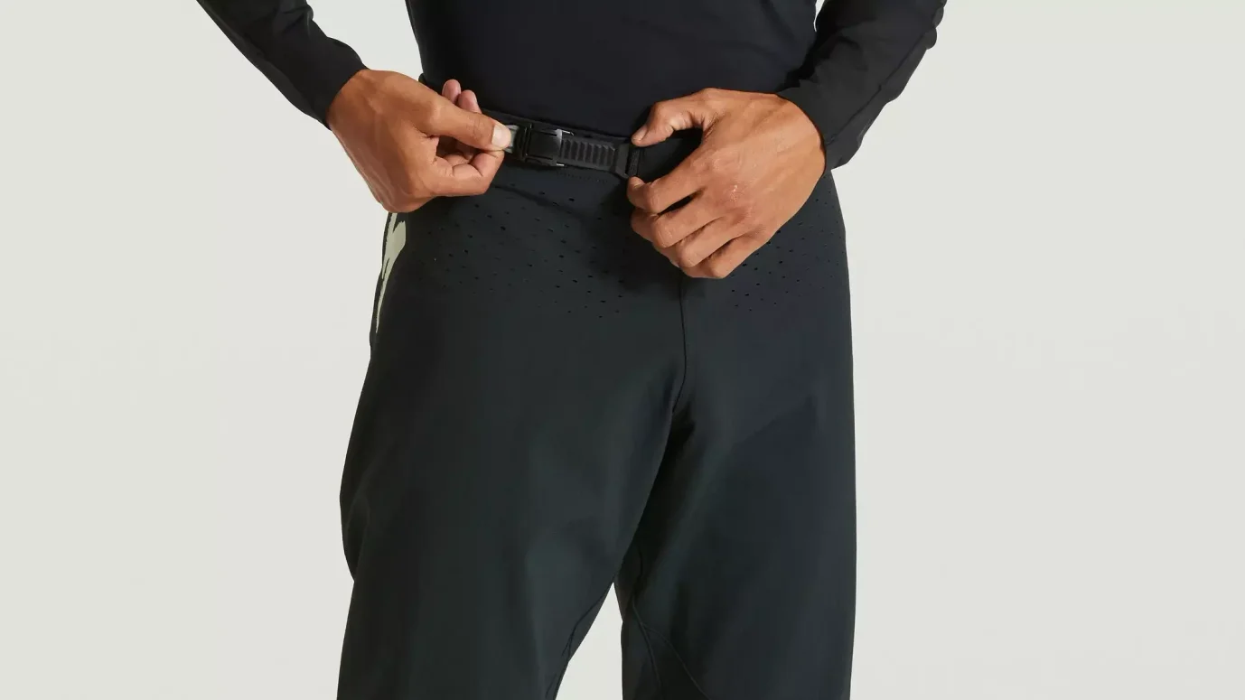 מכנסיים GRAVITY PANT BLK 34