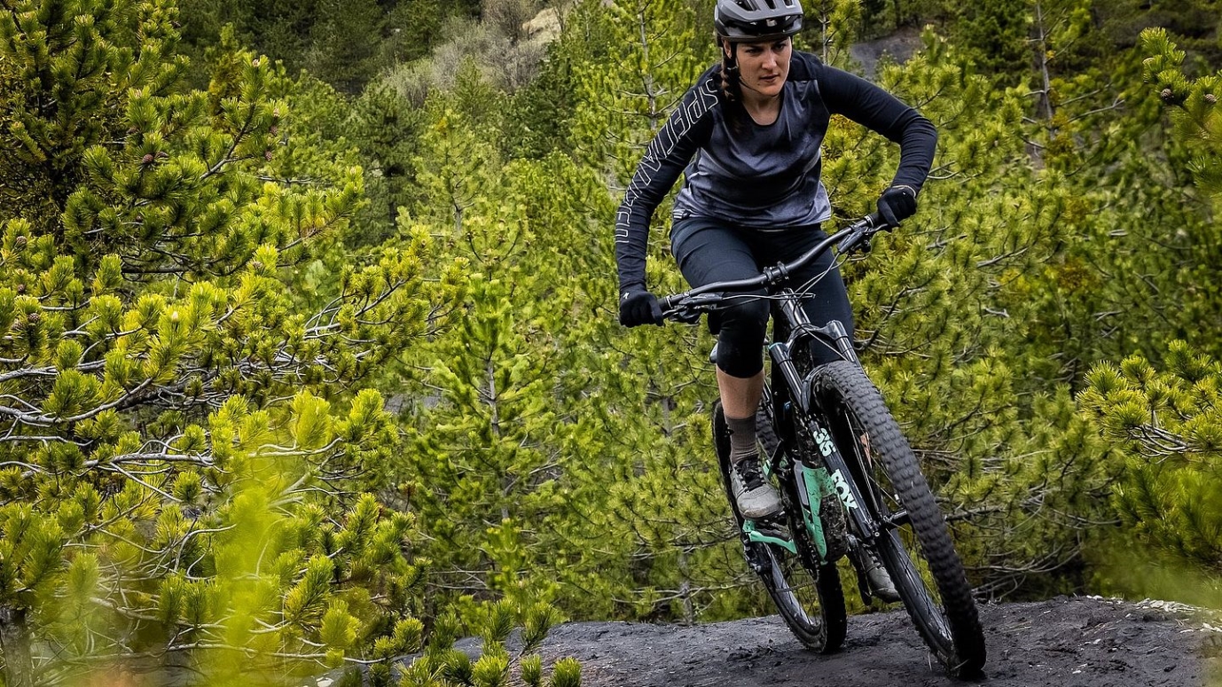 גרביים גבוהות Primaloft Lightweight Tall Logo Sock Blk S