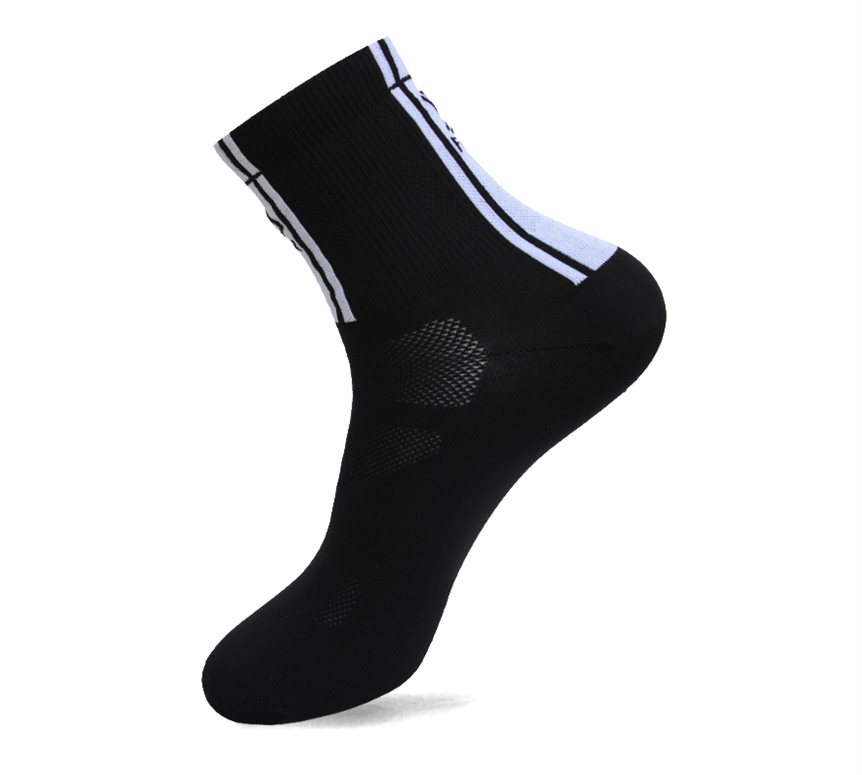 גרביים 39-42 שחור FLR ELITE HIGH 5.5