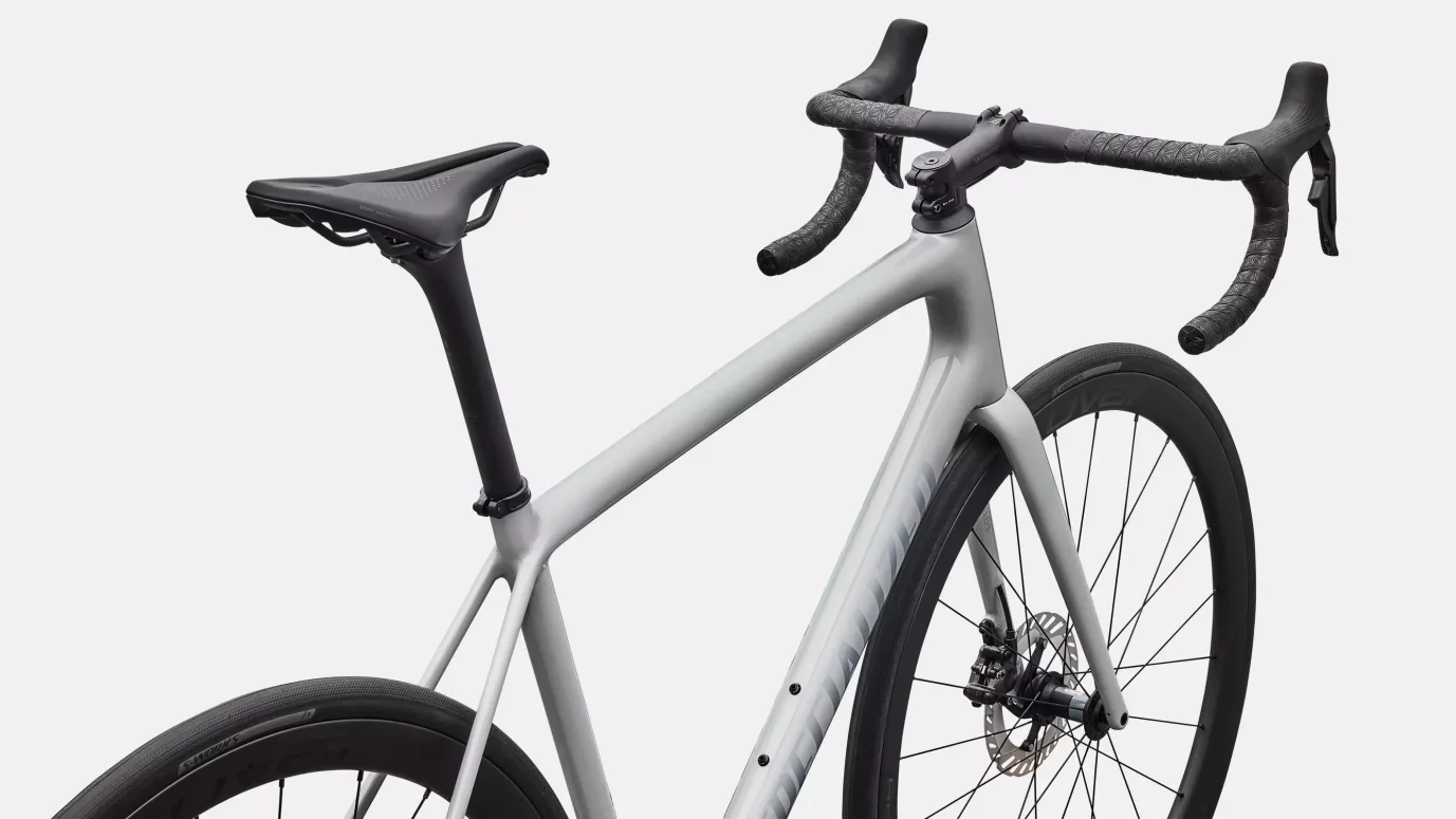 אופני כביש AETHOS EXPERT DI2 DLMMET/SHDWSIL/BLUPRL 52