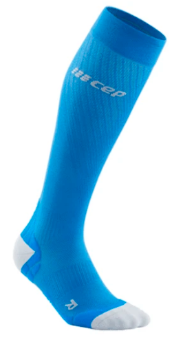 גרב אולטראלייט גבוהה כחול לאישה CEP run ultralight socks*, electric blue/light grey, women