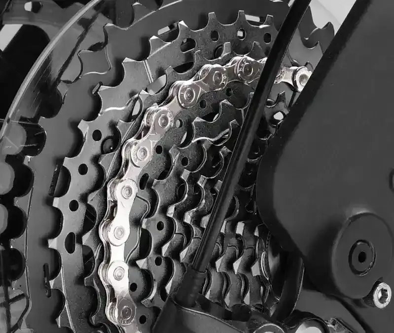 שרשרת KMC E11 SILVER לאופניים חשמליים