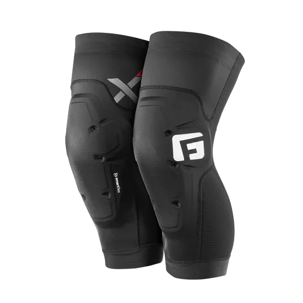 מגן ברך X4 מידה SX שחור G-FORM
