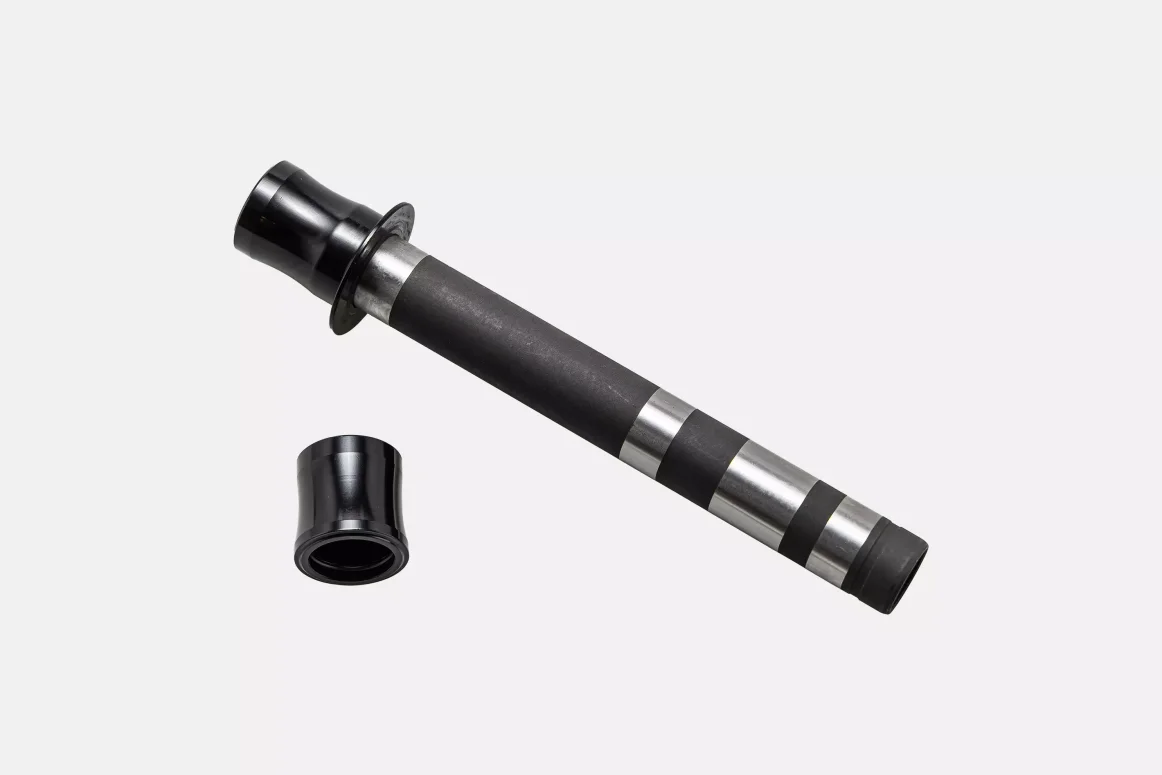 ציר נבה HUB SUB, BEAR PAWLS 12X148MM REAR HUB, STEEL HUB AXLE & END CAPS KIT