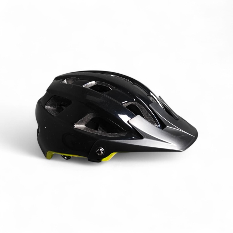 קסדת רכיבת שטח L שחור/ירוק RALEIGH