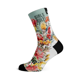 Girls Rule 2025 Limited Edition Crew Socks גרבי רכיבה במידה מדיום