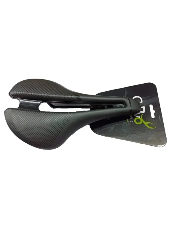 אוכף שחור עם חבק במידות  251mm x 154mm