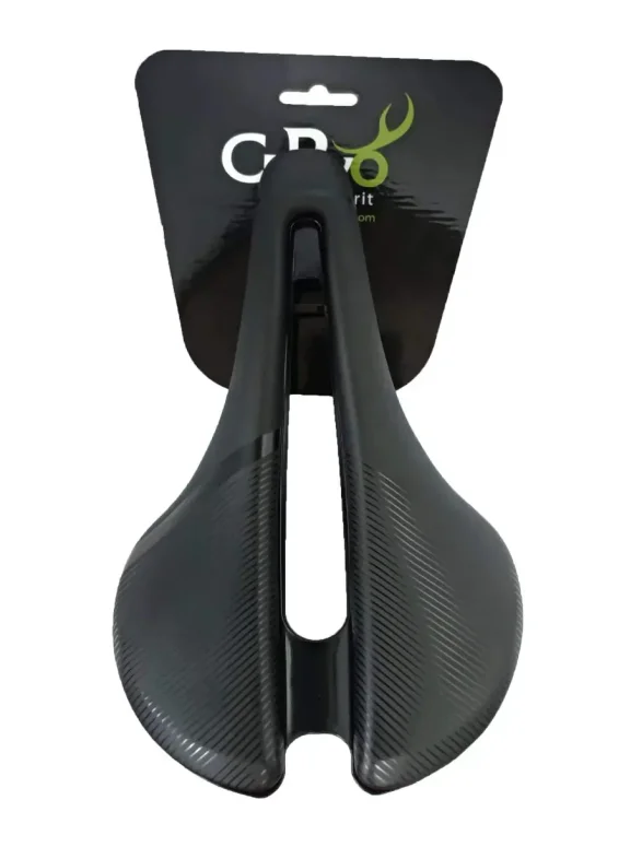 אוכף שחור עם חבק במידות  251mm x 154mm