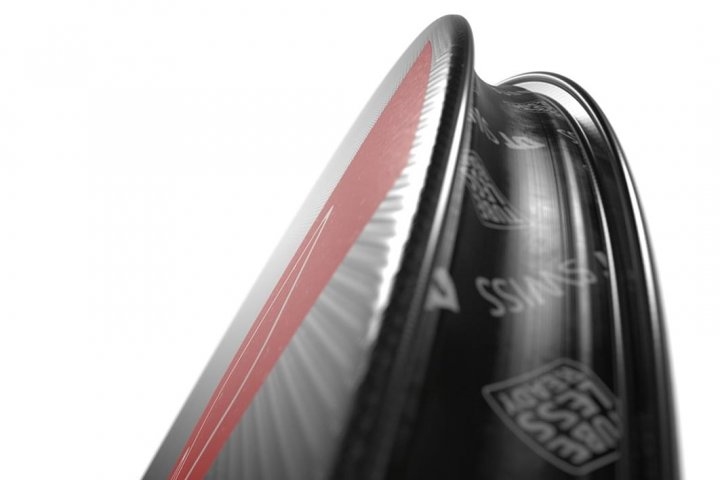 גלגל אחורי כביש דיסק מלא ARC 1100 DICUT db disc 12/142mm